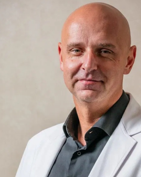 prof. dr hab. n. med. Paweł Blecharz